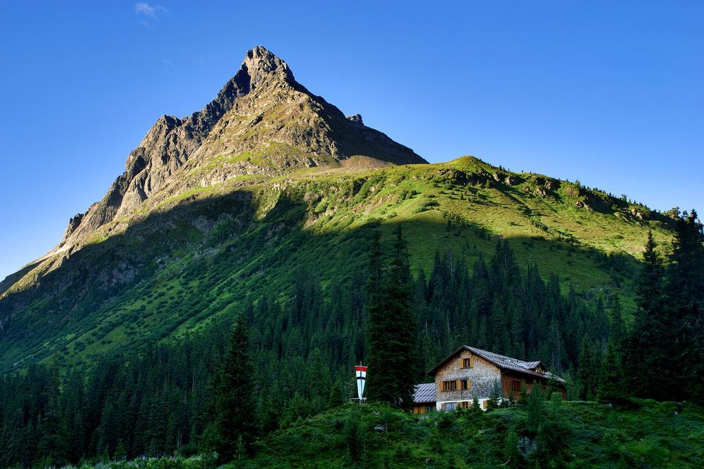 Pension Helvetia Sankt Anton am Arlberg Exterior photo